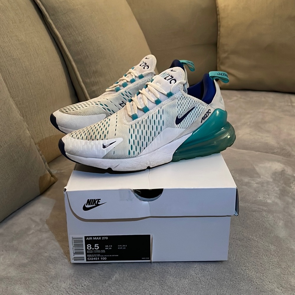 Nike Air Max 270